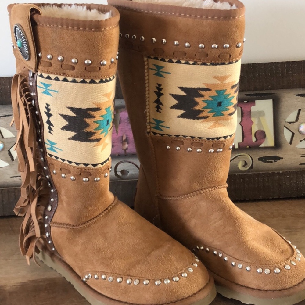 Never been worn outside Montana West boots